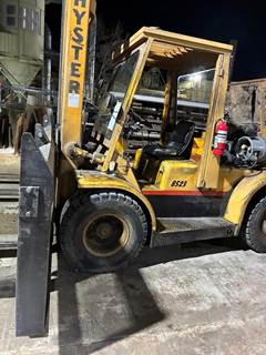 Hyster H150F Pneumatic Tire Forklift