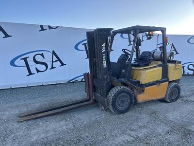 Yale GLP100MG Pneumatic Tire Forklift