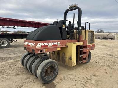 Dynapac CP142 Pneumatic Tired Roller