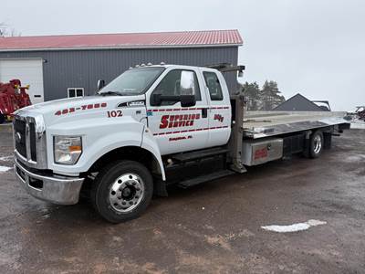 Ford F-650 Rollback Tow Truck