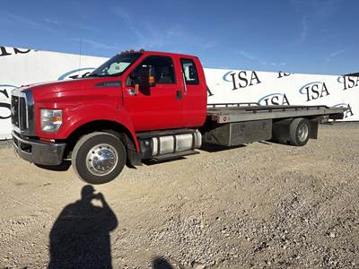 Ford F-650 Rollback Tow Truck