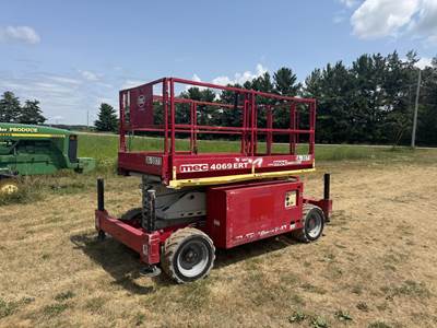 MEC 4069ERT Scissor Lift