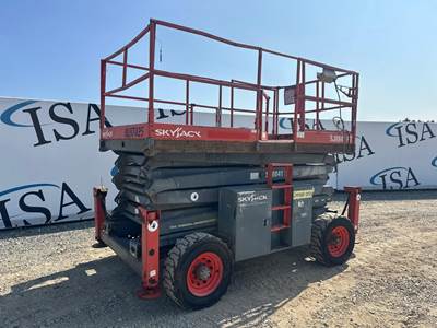 Skyjack SJ8841FRT Scissor Lift