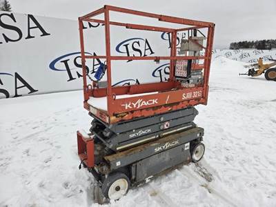 Skyjack SJIII 3219 Scissor Lift