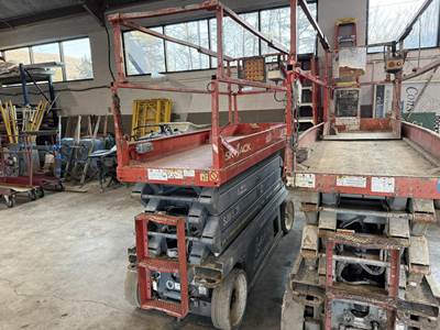 Skyjack SJIII-3226 Scissor Lift