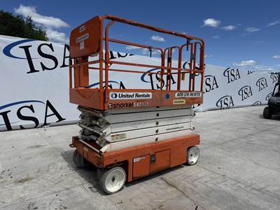 Snorkel S4732E Scissor Lift
