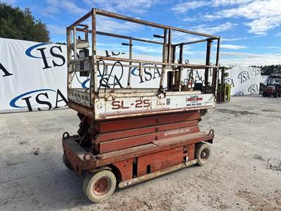 Snorkel SL25 Scissor Lift