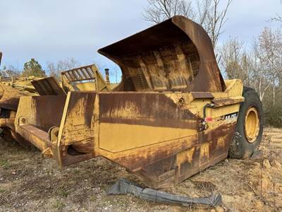 Caterpillar 641 Scraper