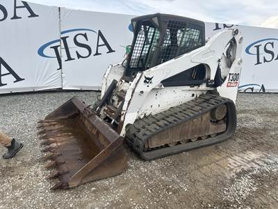 Bobcat T300 Track Skid Steer