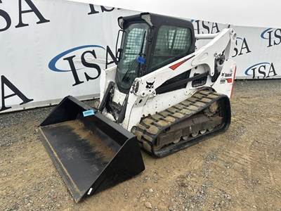 Bobcat T740 Track Skid Steer