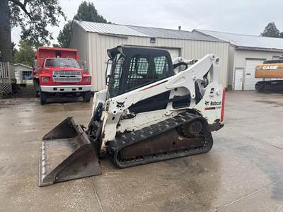 Bobcat T770 Compact Track Loader