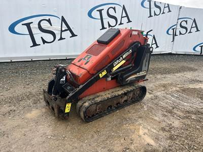 Ditch Witch SK650 Mini Skid Steer