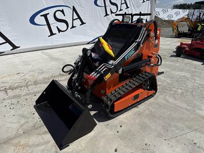 FUTURE FT36C Mini Skid Steer