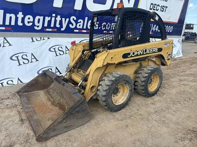 John Deere 240 Skid Steer