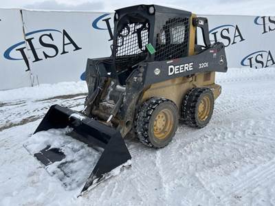 John Deere 320E Track Skid Steer