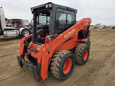 Kubota SSV75 Track Skid Steer