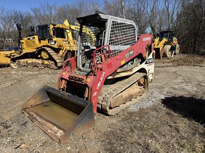 Takeuchi TL10V2 Tracked Skid Steer