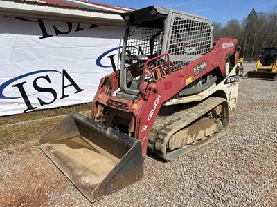 Takeuchi TL10V2 Tracked Skid Steer