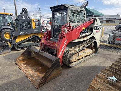 Takeuchi TL12R2 Track Skid Steer