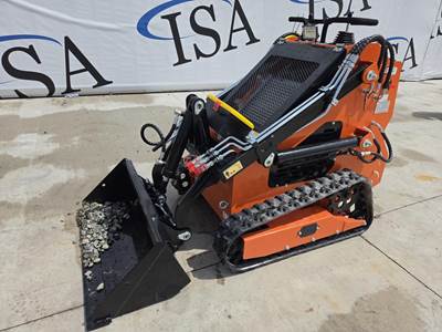 Location: Isa Wi Yard - Merrill, Wi420cc Gasoline Engine, Approx 38" Bucket