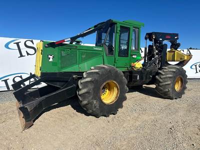 John Deere 460D Skidder