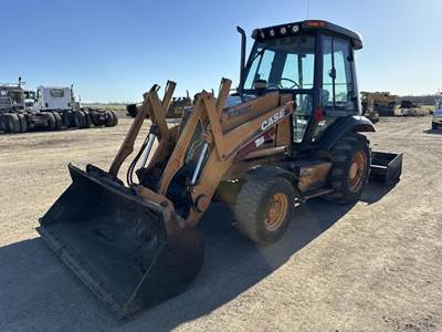 Case 570MXT Skip Loader