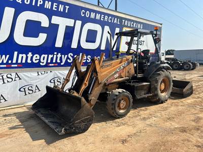 Case 570MXT Skip Loader