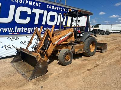 Case 570MXT Skip Loader