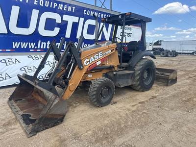 Case 570N EP Skip Loader