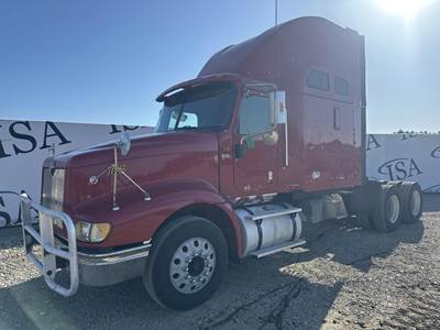 International 9400 Sleeper Semi Truck