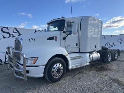 Kenworth T660 Sleeper Semi Truck