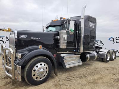 Kenworth W900 Sleeper Semi Truck