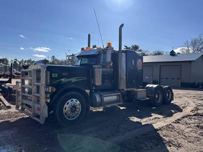 Peterbilt 379 Sleeper Semi Truck