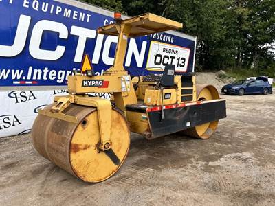 Hypac C350D Smooth Drum Roller Compactor