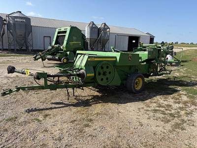 John Deere 338 Small Square Baler