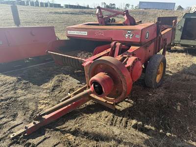 Massey Ferguson 9 Small Square Baler