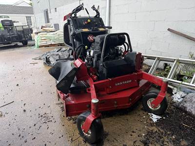 Exmark VTX730EKC52400 Stand-On Lawn Mower