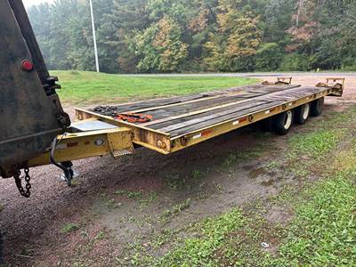Dynaweld 29' Tag Trailer