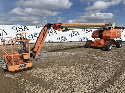 JLG Telescopic Boom Lift