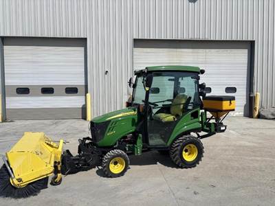John Deere 1025R Tractor
