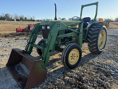 John Deere 1050 Tractor