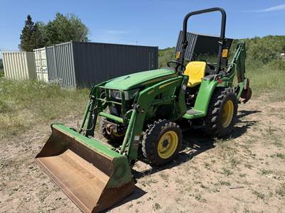 John Deere 3032E Tractor