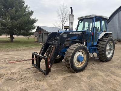 Ford TW5 Tractor