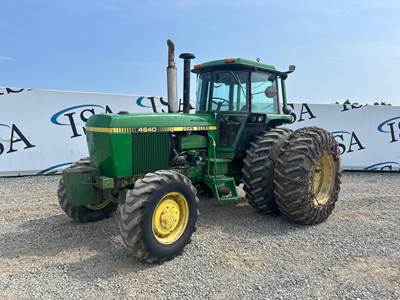John Deere 4640 Tractor