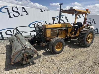 John Deere 2350 Tractor