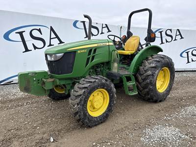 John Deere 5065E Tractor