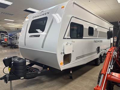 Forest River 28' FREEDOM EXPRESS Travel Trailer