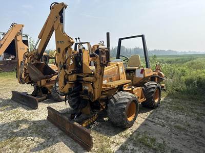 Case 660 Trencher