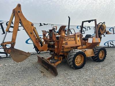 Case 860 Trencher