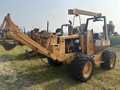 Case 860 TURBO Trencher